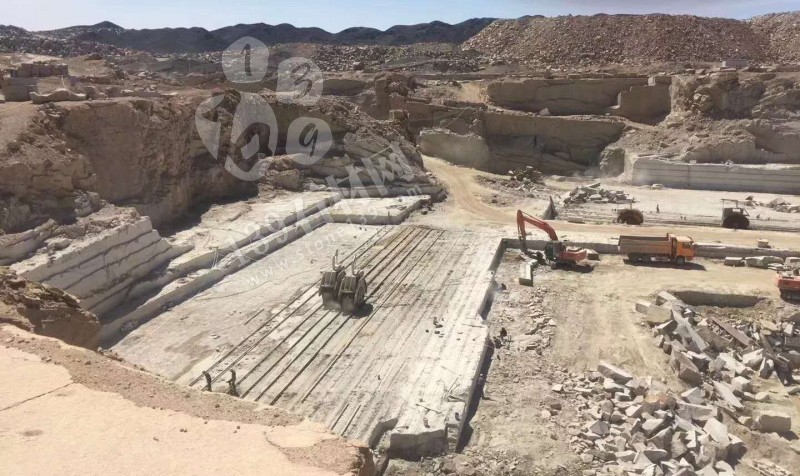 隆重介紹&ldquo;卡拉麥里金&rdquo;花崗巖礦主-新疆萬興卡麥礦業