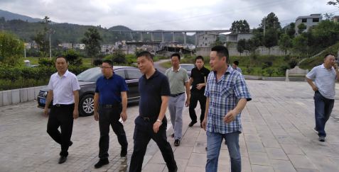 【巨鼎實業】貴州思南縣委副書記、縣長席龍海一行  蒞臨我司參觀調研