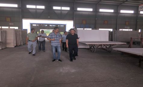 【巨鼎實業】貴州思南縣委副書記、縣長席龍海一行  蒞臨我司參觀調研