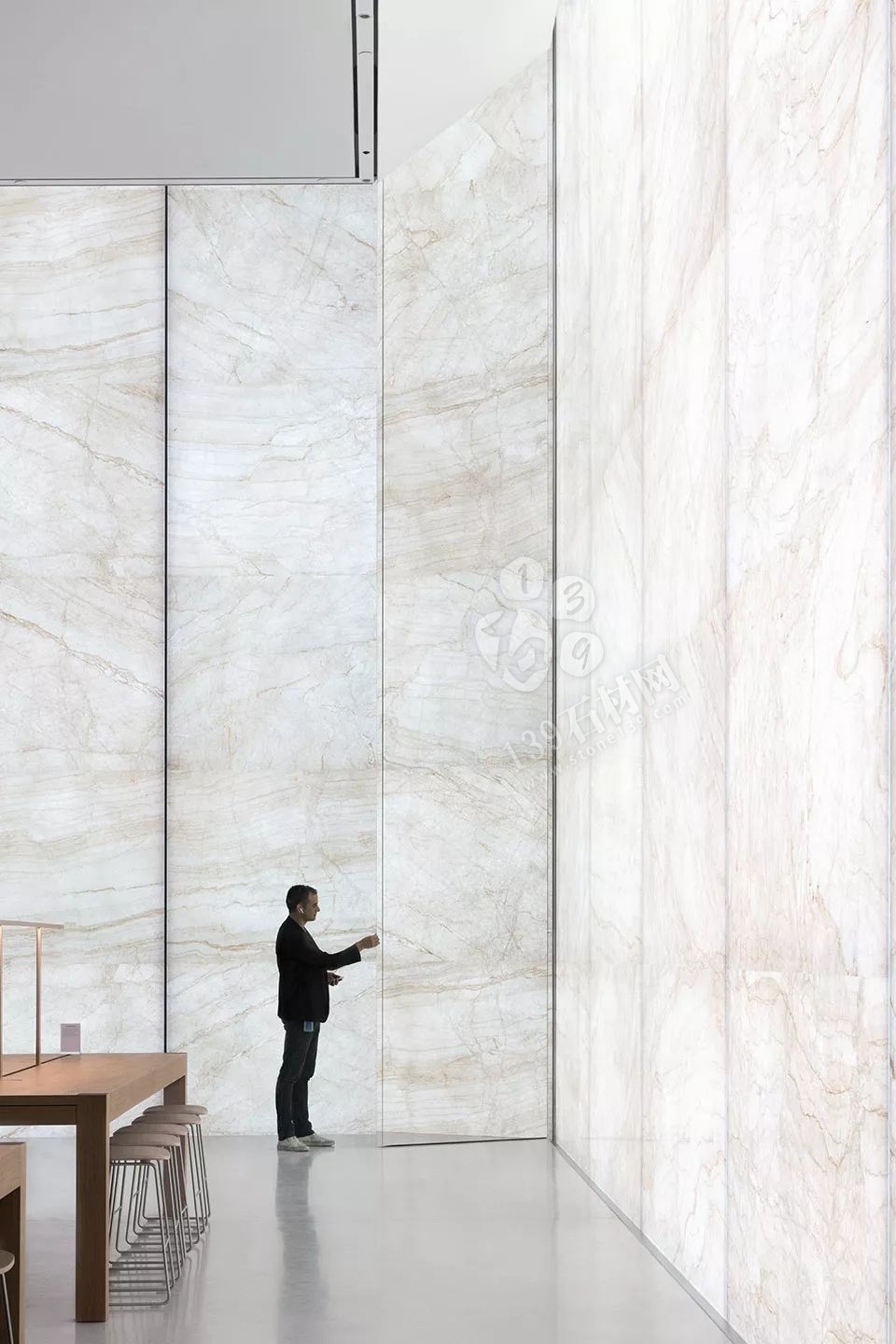 我們常聽(tīng)說(shuō)的石材超薄加工到底可以做到多??？