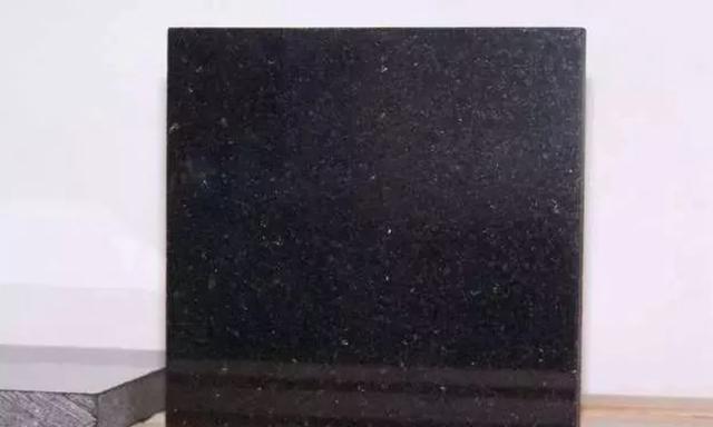 沒了蒙古黑和芝麻黑在中國我們還能找出哪些黑石來替代？