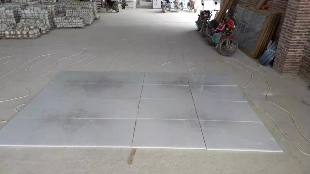 廣西最美白色大理石產(chǎn)區(qū),平桂區(qū)全力推進(jìn)企業(yè)復(fù)工復(fù)產(chǎn)!附廣西白欣賞!