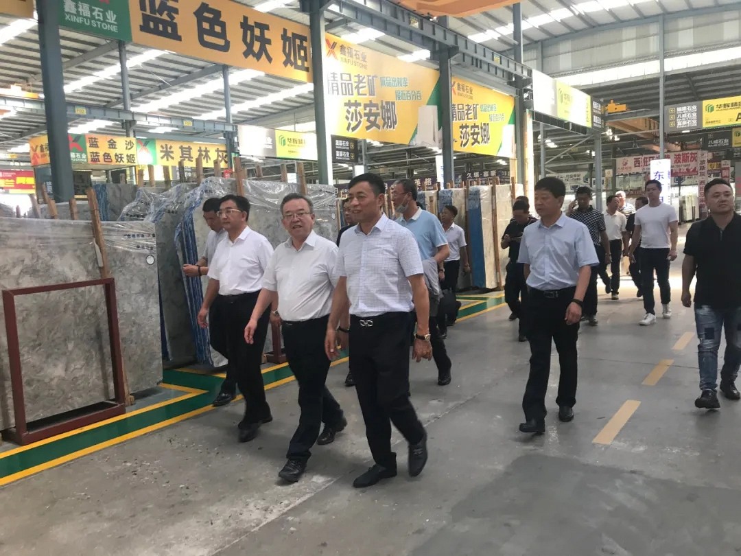 甘肅酒泉石材產(chǎn)業(yè)項(xiàng)目合作座談會(huì)暨項(xiàng)目簽約儀式在水頭舉行