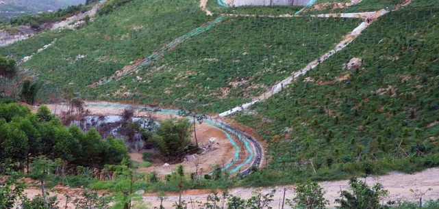 漳浦問題礦山生態(tài)圓滿修復，全縣石材企升級27家企業(yè)復電復產(chǎn)，獲中國環(huán)境報好評