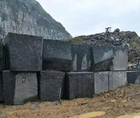 1.13億起拍！賀州市鐘山縣燕塘鎮三寶山南段花崗巖礦采礦權掛牌出讓公告