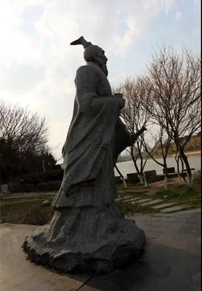 石材雕刻技術中的六大工藝（浮雕、圓雕、鏤雕、透雕、沉雕、線雕）