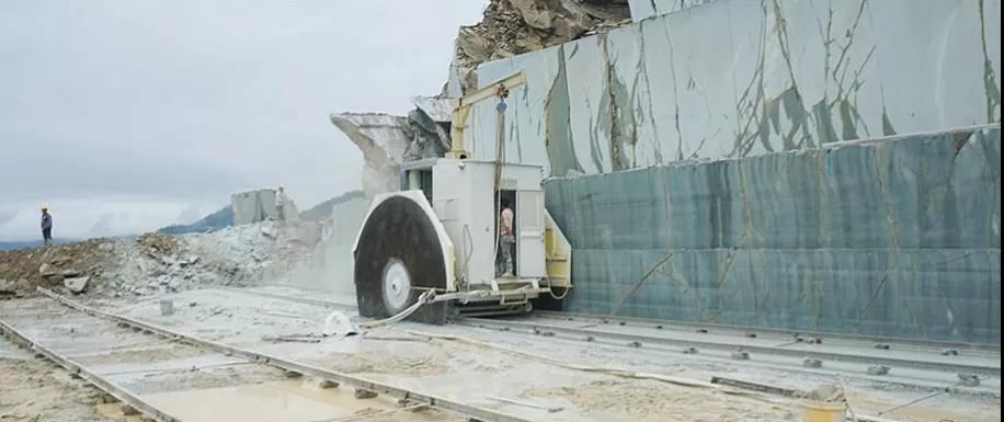 廣西輝綠巖礦山達沙河口花崗巖礦床地址龍勝各族自治縣三門鄉(xiāng)